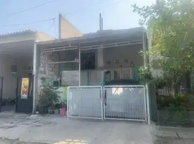 Rumah 1.5 Lantai Balas Klumprik Kec Wiyung Surabaya Cash Kpr Inhouse