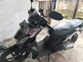 Jual motor bekas beat 2008