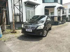 Like New - TOYOTA KIJANG INNOVA 2.0 G BENSIN M/T 2013 HITAM