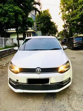 VW Polo Tsi 1.2 A/T Putih