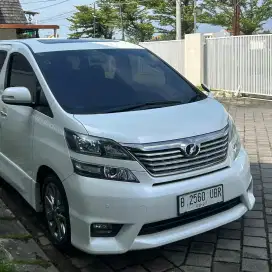 TOYOTA VELLFIRE 2010 LOW KM ANTIK
