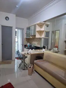 DIJUAL APARTEMEN GUNAWANGSA MERR FULL FURNISHED STRATEGIS