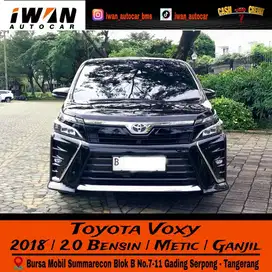 2018 Toyota Voxy 2.0 AT Siap pakai