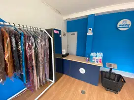 LOWONGAN 2 ORANG KARYAWATI LAUNDRY