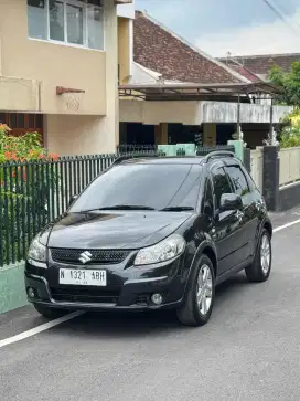 Suzuki SX4 XOver 2010 Matic facelift