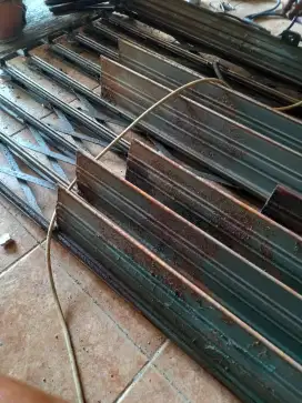 Tukang perbaikan reparasi pintu rolling door dan folding gate