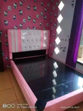 Dipan dan spring bed