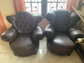 Di jual kursi 2 buah
