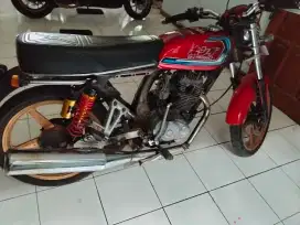 Yang suku Touring CB Jadul