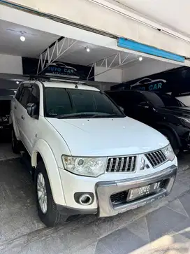 Pajero Exceed 4x2 tahun 2010