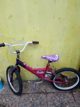 Di jual sepeda anak wimcycle