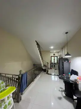 RUKO SETIABUDI MEDAN BAGUS DAN TERAWAT