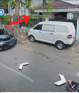 Disewakan Rumah usaha cocok untuk usaha apapun lokasi ramai ngagel