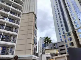Apartment di Pusat Kota View Lap Golf dan Taman