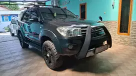 Toyota Fortuner 2006 Bensin