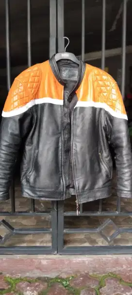 Jaket kulit domba size L fit XL