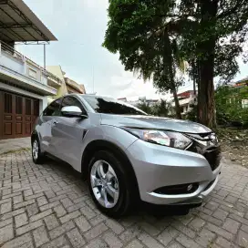 HONDA HRV 1.5 E AUTOMATIC 2015 LOW ODO