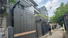 Jual Rumah di bawah pasaran pusat kota Bandung