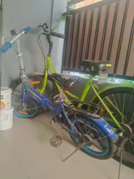 Sepeda anak dan dewasa