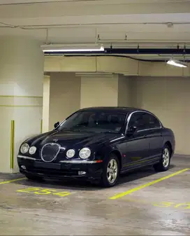 Jaguar 2004 S type