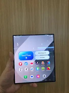 Samsung galaxy Z fold 6 free tab A9wifi