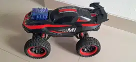 JUAL MOBIL REMOTE M1 MUSCLE CAR KONDISI MASIH BAGUS
