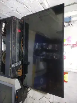 Tv lcd 43 merk panasonic