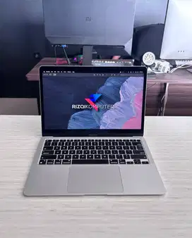 Macbook Air i5 2020 Intel Core i5 Ram 16GB SSD 1Tera Siap Pakai