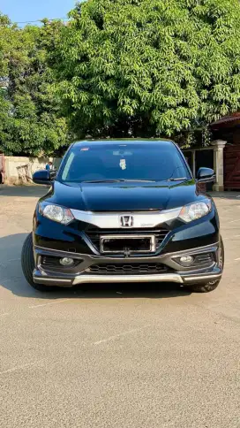 Honda HRV E Mugen 1.5 Matic Tahun 2018 Hitam Met
