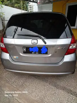 Honda Jazz 2005 1.5 idsi A/T silverstone metallic