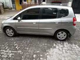 Honda Jazz 2005 1.5 idsi A/T silverstone metallic
