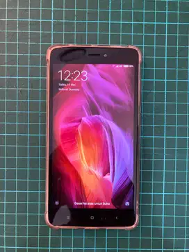 Xiaomi Redmi Note 4 Batangan – Kondisi Mulus
