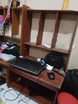 Meja rak buku belajar