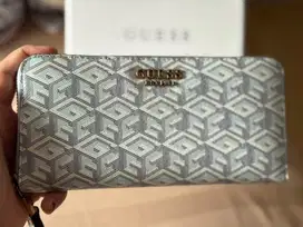 Jual dompet panjang Guess