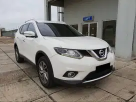Nissan X-Trail 2.5 CVT 2015