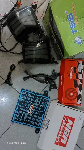 Nmax old variasi Rem dan tutup radiator