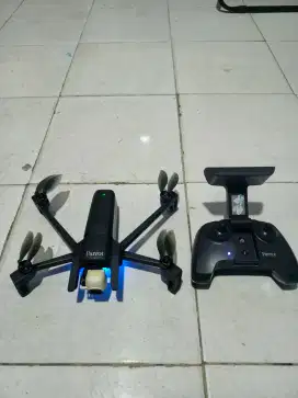Drone parrot anafi