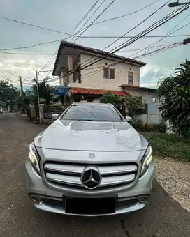 Meredes benz Gla 200 2015 1st hand