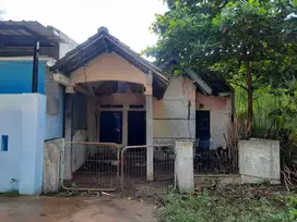 JUAL TANAH BONUS RUMAH - SHM, HARGA NEGO! LT 72 M² — Lokasi Strategis