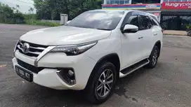 Fortuner VRZ 4x2 AT 2017 - Solar Kondisi Mulus Mesin Sehat