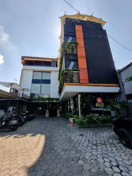Hotel Aktif 33 Kamar Ijin Lengkap Tengah Kota di Klojen Malang