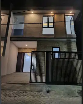 Dijual Rumah Simpang Darmo Permai Selatan