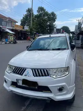 PAJERO exceed limited at 2013