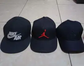 Topi snapback nike & air jordan