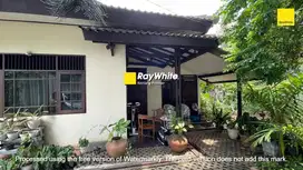 Rumah Asri & Taman Luas, Premium Area Jalan Fatmawati, Jakarta