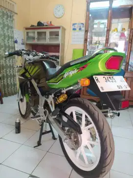 ninja R 150 ss thn 2010
