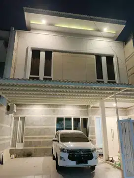 Dijual Rumah Di Sutorejo