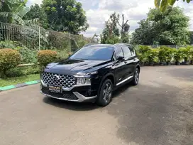 Hyundai Sante Fe Prime Diesel 2022 tangan 1 low km warranty till 2026