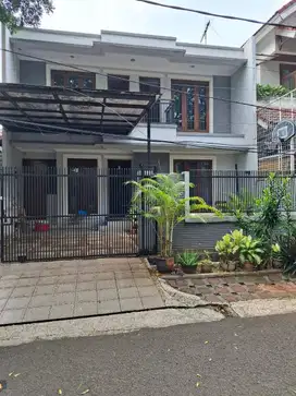 Dijual Rumah Pondok Indah Lokasi Strategis