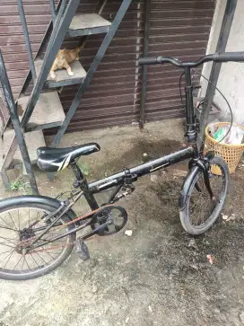 Sepeda Lipat Anak